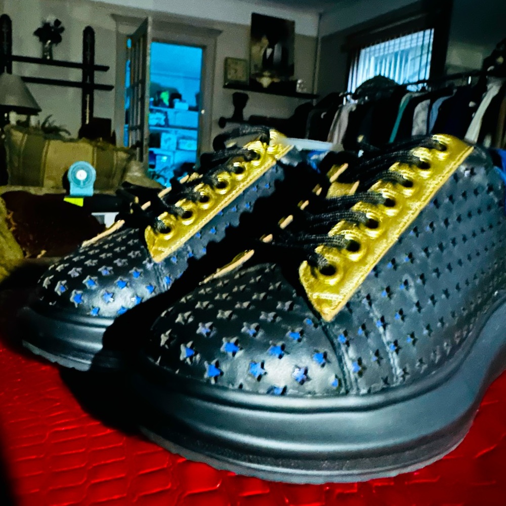 Black & Blue Sneakers